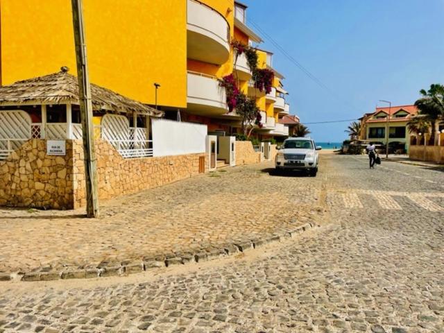 Brand New Spacious T3 Apartment In Santa Maria Extérieur photo