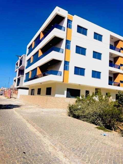 Brand New Spacious T3 Apartment In Santa Maria Extérieur photo