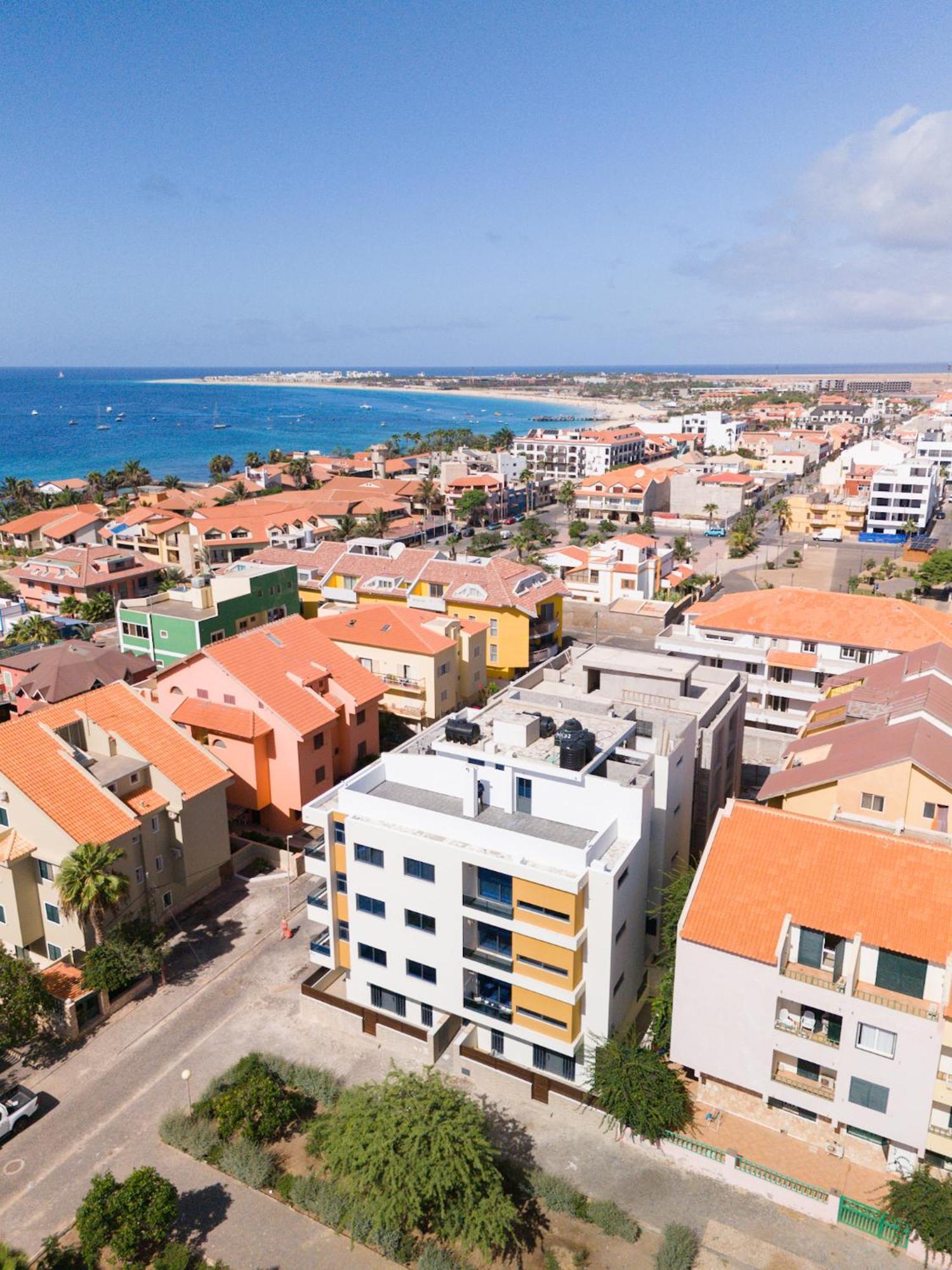 Brand New Spacious T3 Apartment In Santa Maria Extérieur photo