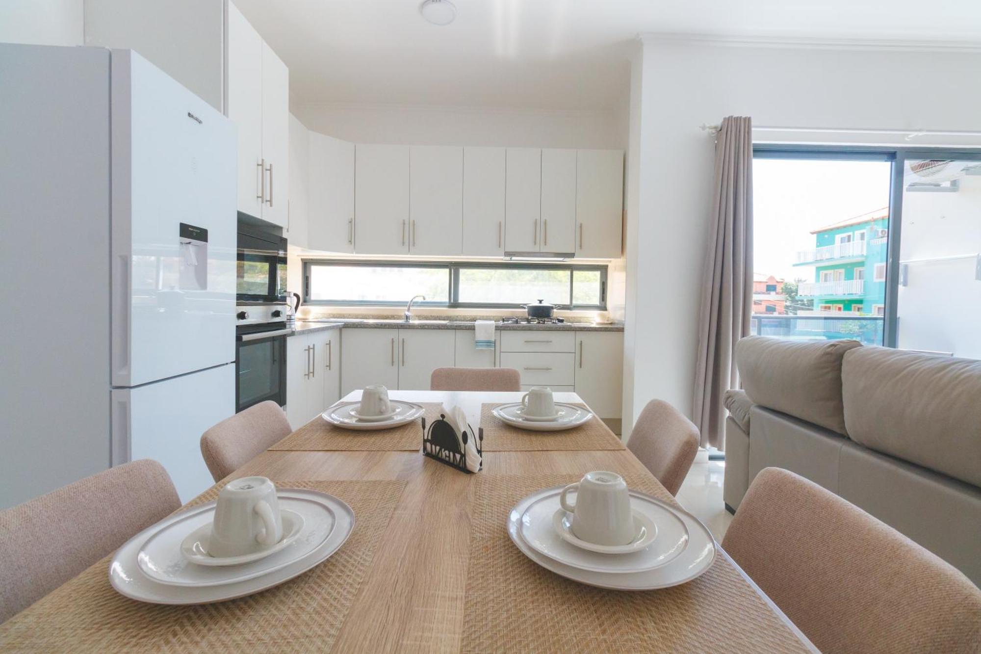 Brand New Spacious T3 Apartment In Santa Maria Extérieur photo