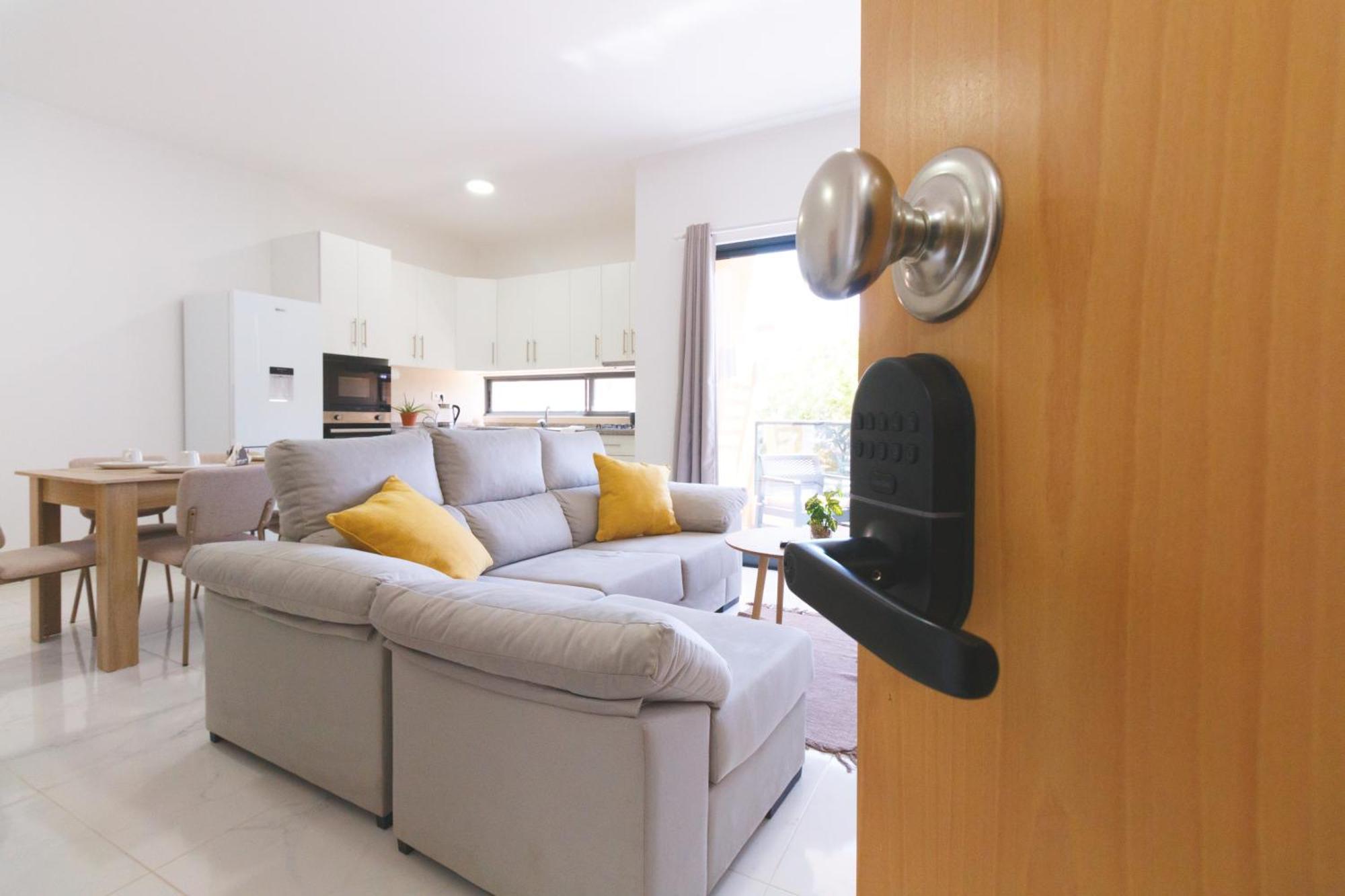 Brand New Spacious T3 Apartment In Santa Maria Extérieur photo